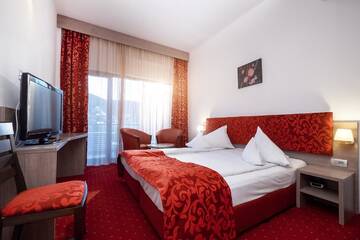 Фотографии Отель Hotel Tisa г. Бэиле-Олэнешти (Румыния) №1 Фото Отель Hotel Tisa г. Бэиле-Олэнешти 1