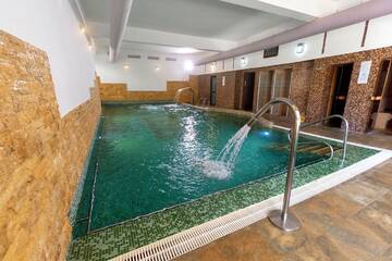 Фотографии Отель Hotel Tisa г. Бэиле-Олэнешти (Румыния) №3 Фото Отель Hotel Tisa г. Бэиле-Олэнешти 3