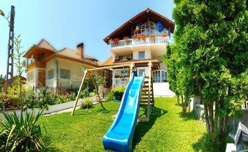 Фотографии Гостевой дом Casa Giulia г. Бэиле-Олэнешти (Румыния) №1 Фото Гостевой дом Casa Giulia г. Бэиле-Олэнешти 1
