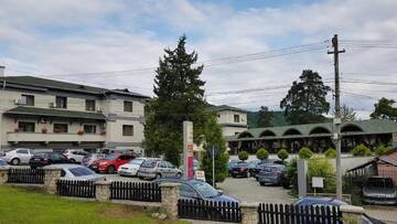 Фотографии Отель Hotel Suprem г. Бэиле-Олэнешти (Румыния) №5 Фото Отель Hotel Suprem г. Бэиле-Олэнешти 5